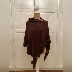 Y2K Brown Pom Pom Poncho sz XS/S